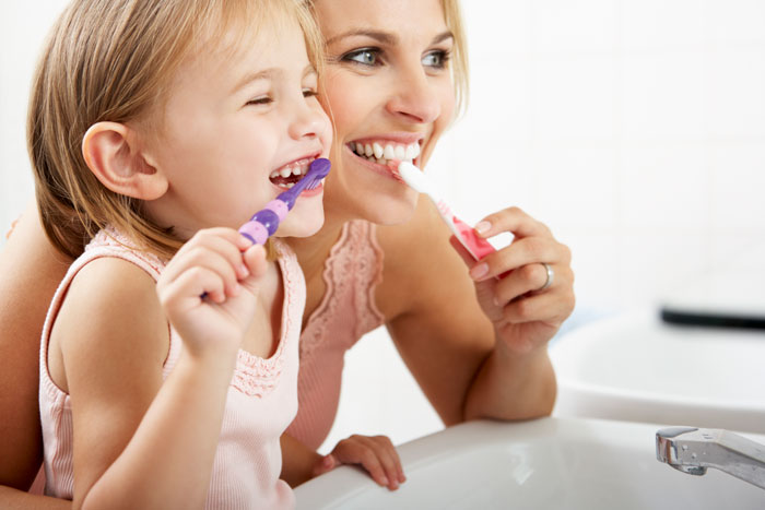 Các cách chăm sóc răng miệng đơn giản khác